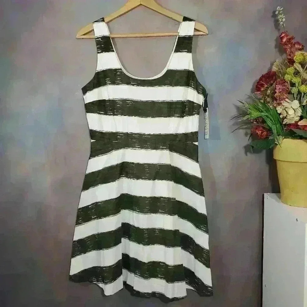 BB Dakota Army Green White Stripe Fit and Flare Dress Sleeveless Size 8 NWT - Picture 5 of 8